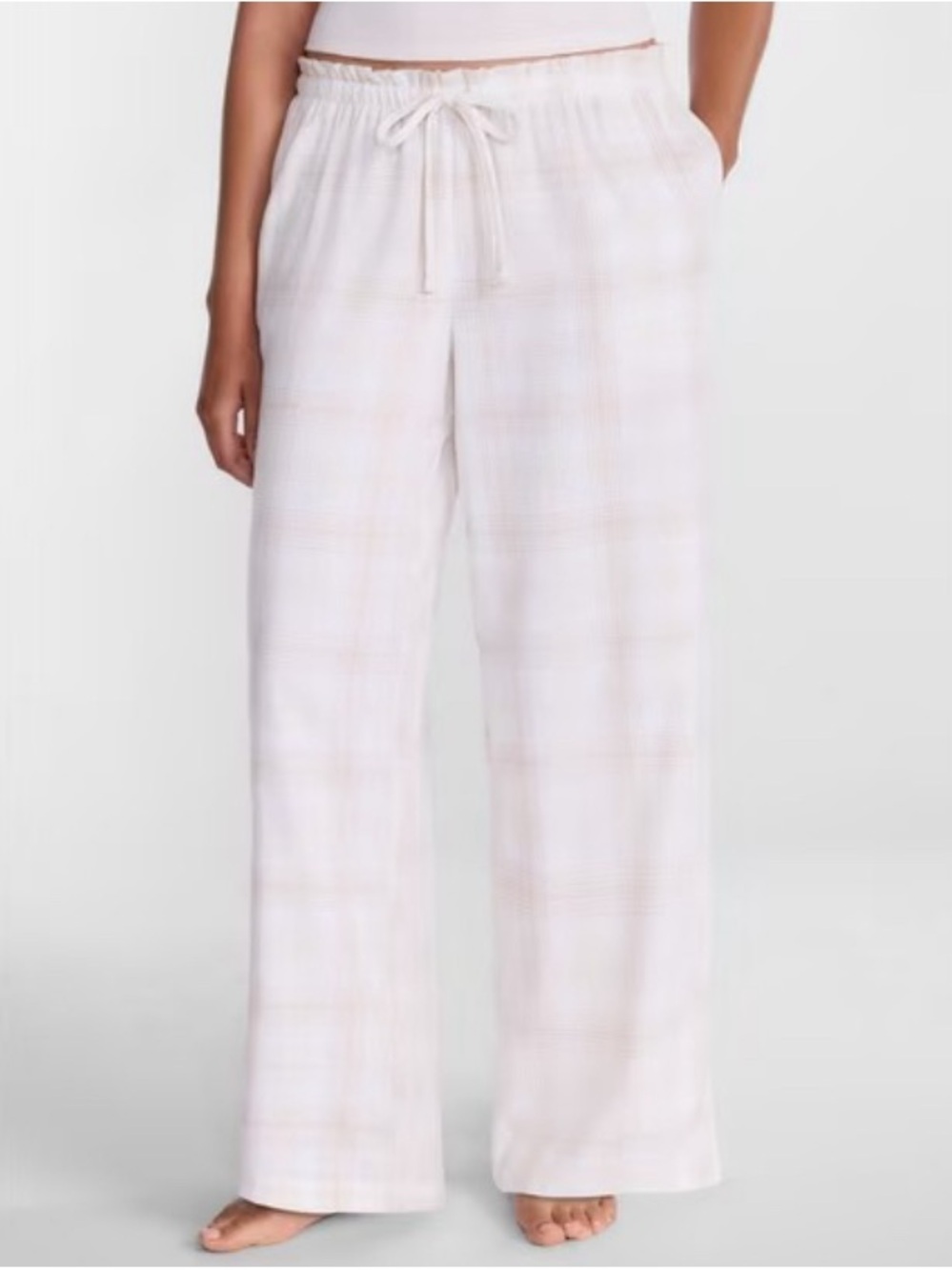 Women's Wide-Leg Plush Lounge Pants - White Plaid